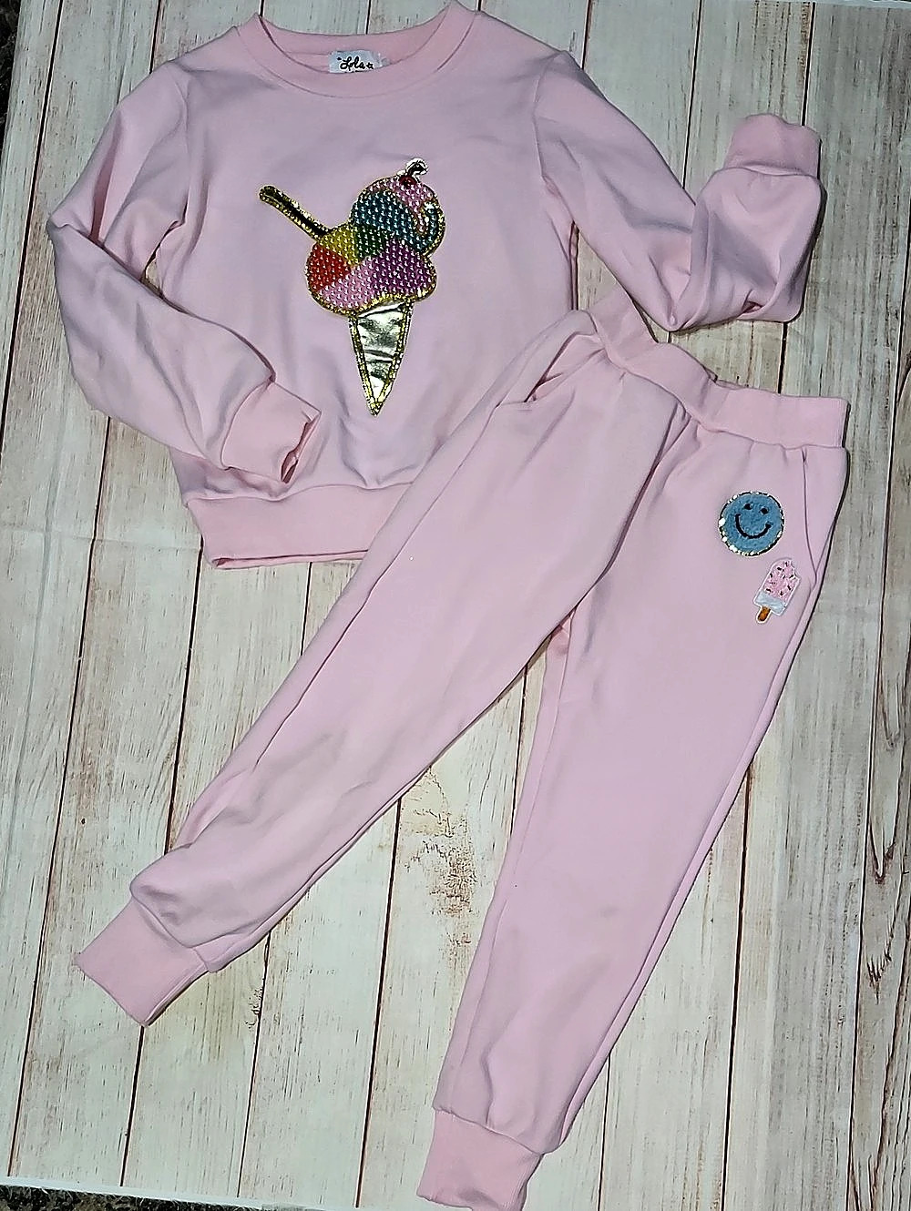Lola And The Boys Sweatshirt Jogger Set